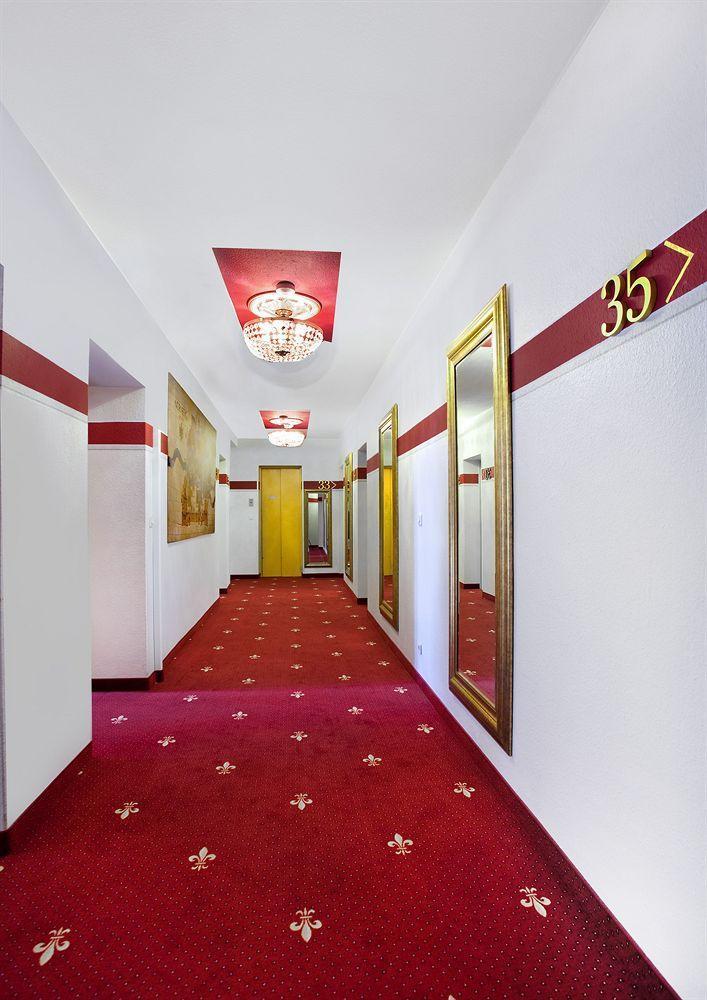נירנברג Tiptop Hotel Burgschmiet Garni מראה חיצוני תמונה